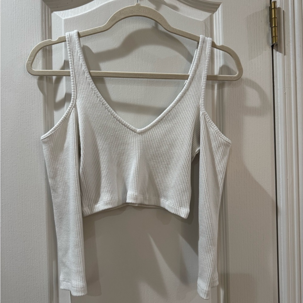 Off the shoulder crop Top